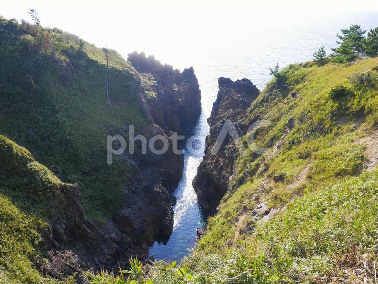 義経の舟かくし 義経の舟かくし,能登半島,旅行の写真素材