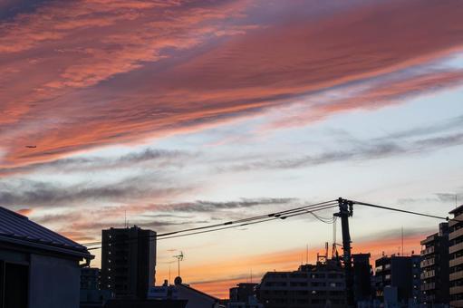 秋の夕焼け3 夕焼け,オレンジ,雲の写真素材