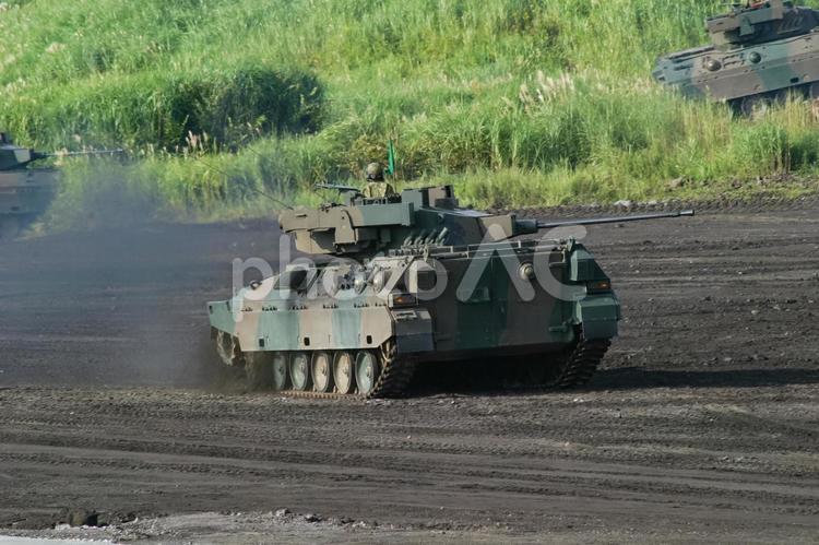 訓練展示中の陸上自衛隊 89式装甲戦闘車 陸上自衛隊,自衛隊,ミリタリーの写真素材