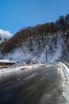 250320秋山郷上野原、和山 250320秋山郷上野原、和山の写真