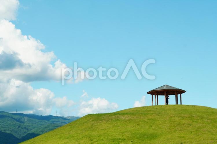 丘の見える風景 丘,緑,山の写真素材