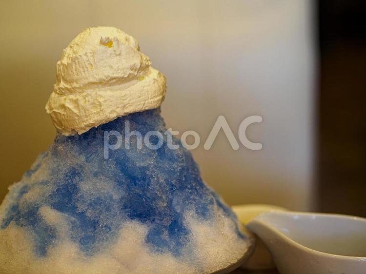 夏のご馳走！美味しいかき氷 かき氷,美味しい,ブルーの写真素材