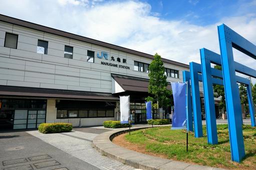 JR四国「丸亀駅」駅舎 JR四国「丸亀駅」駅舎の写真