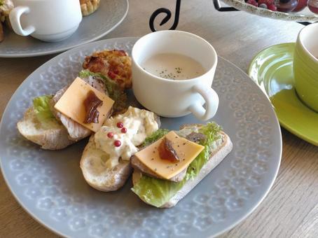 アフタヌーンティー アフタヌーンティー,カフェ,パンの写真素材