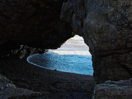 日出の石門 洞窟,浸食,空洞の写真素材