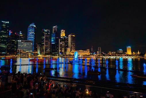 【シンガポール】マリーナベイサンズの噴水 シンガポール,マリーナベイサンズ,ベイフロントの写真素材