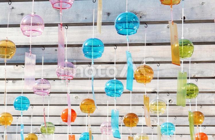 透明感のあるかわいい風鈴 風鈴,ふうりん,夏の写真素材