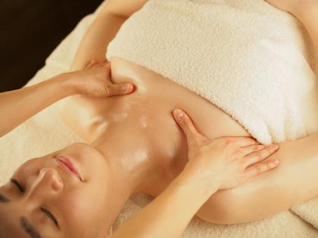 Esthetic relaxation aroma image, JPG Esthetic relaxation aroma image, beauty salon, décolleté, massage, JPG