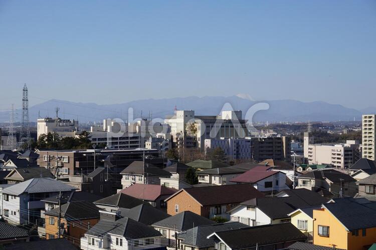 新百合ヶ丘方面の街の景色　遠景　丹沢の山 新百合ヶ丘,川崎市,麻生区の写真素材