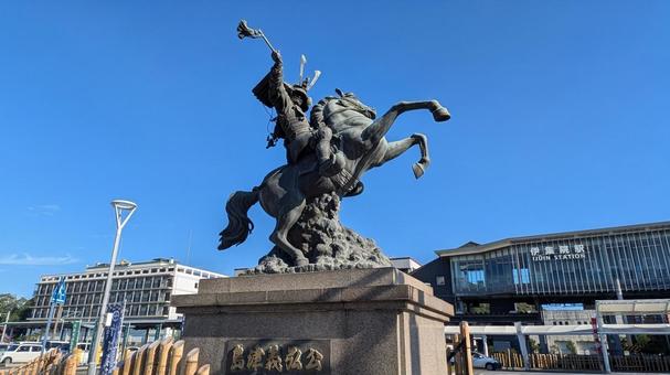 伊集院にある島津義弘像 島津義弘,島津,馬上の写真素材