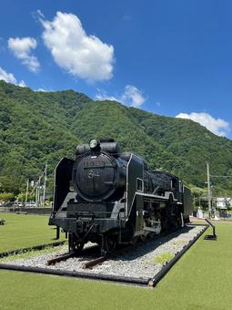 水上駅転車台広場にて 水上駅転車台広場にて sl,蒸気機関車,水上駅の写真素材