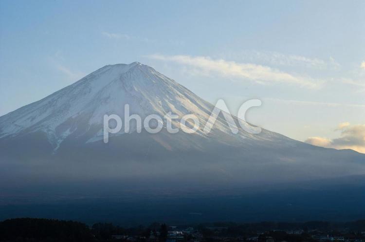 夕暮れの富士山 mt.fuji,mountain,japanの写真素材
