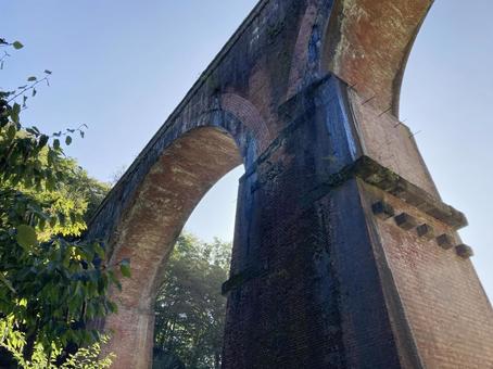 群馬_碓氷峠　下から撮影 群馬県,碓氷峠,レンガの写真素材