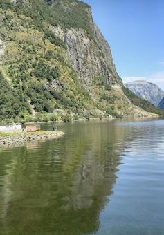 グドヴァンゲン グドヴァンゲン,フィヨルドクルーズ,フィヨルドの写真素材