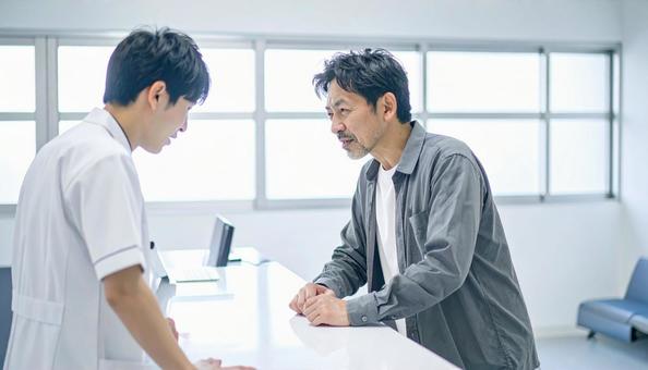 カスハライメージ:深く頭を下げる看護師 カスハライメージ:深く頭を下げる看護師の写真