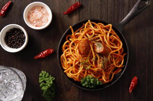 スパイシースパゲッティソーセージ スパイシースパゲッティソーセージの写真