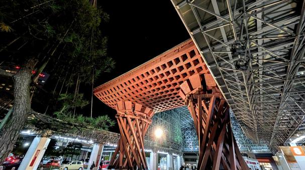 金沢駅の堤門夜景 金沢,金沢駅,堤門の写真素材