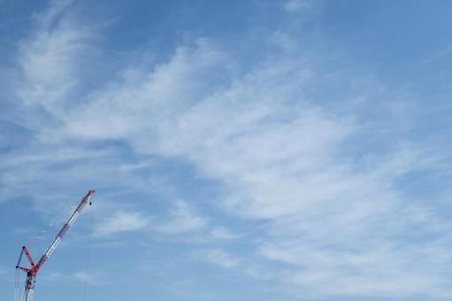 クレーンと青空 クレーンと青空の写真