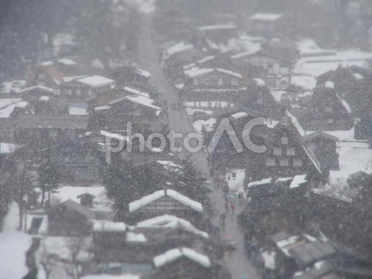 雪積もる　日本の風景 冬,雪国,大雪の写真素材