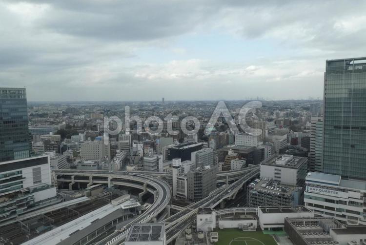 横浜駅周辺の景色 横浜駅,高速道路,俯瞰の写真素材