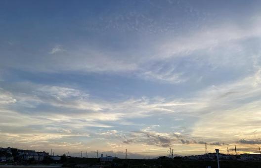 夕方の空 夕方の空の写真