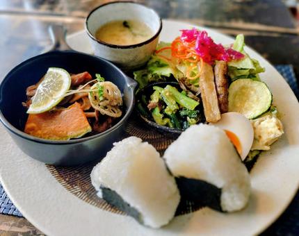 野菜たっぷりのランチプレート 野菜たっぷりのランチプレートの写真