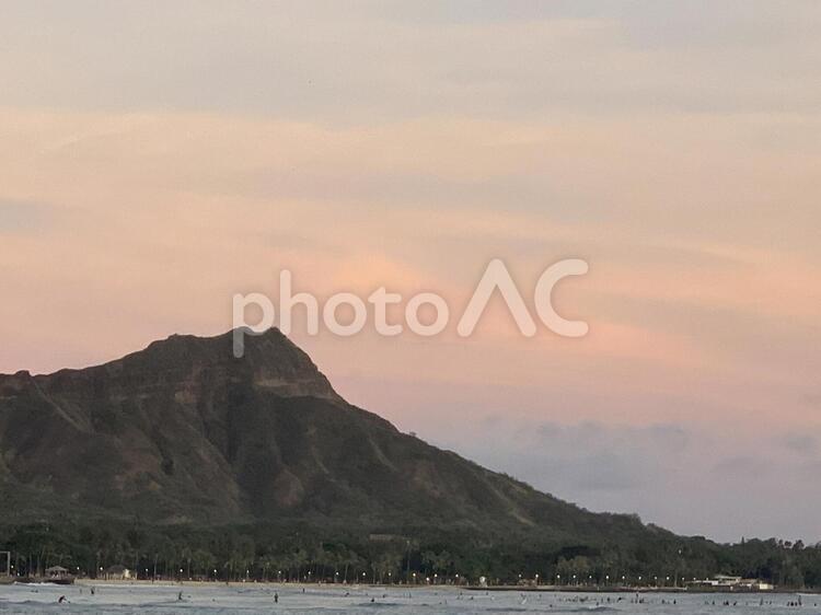 夕暮れ 水域,日暮れ,海の写真素材