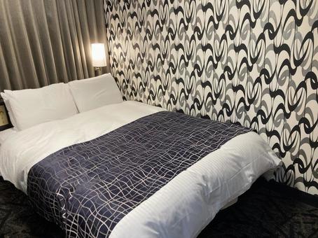 ビジネスホテル　ベッド ベット,ベッド,ホテルの写真素材