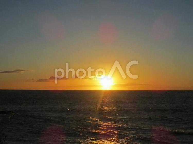 海の夕焼け ハワイ,海,夕焼けの写真素材