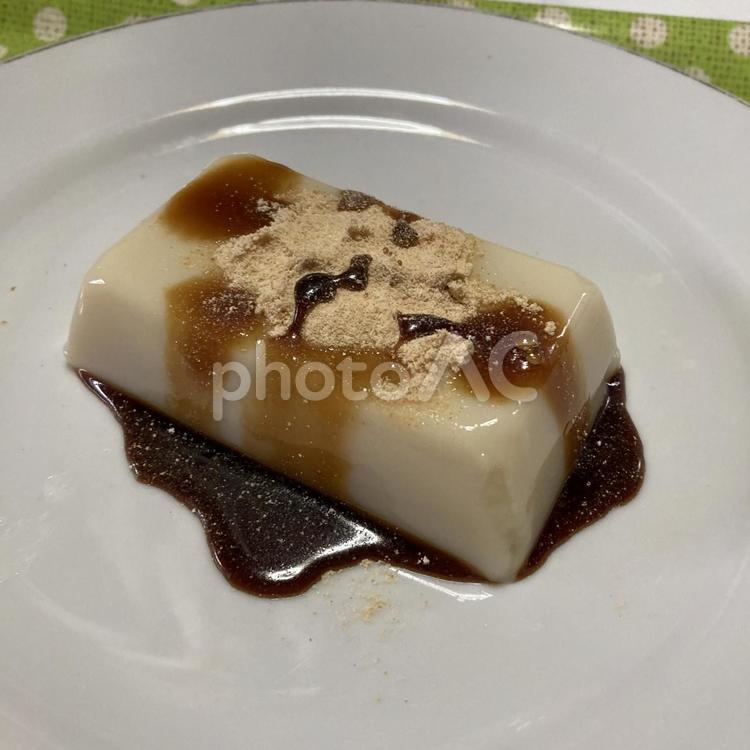 豆乳デザート〜きなこ、黒蜜 豆乳デザート,スイーツ,ヘルシーデザートの写真素材