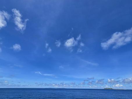 水平線3 水平線3 海,青空,離島の写真素材