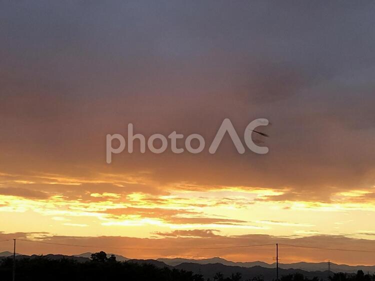 山形　田んぼ　９月　秋　雲　稲穂　夕日 山形,田んぼ,９月の写真素材