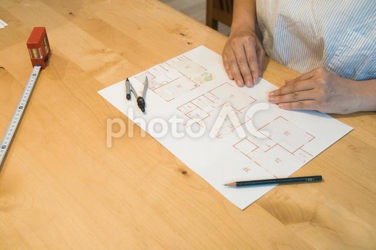 新築注文住宅の間取図を作成中 設計図,間取り図,計画の写真素材