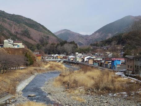 【長野県】塩尻市・木曽平沢の街並み 【長野県】塩尻市・木曽平沢の街並み 木曽平沢,重要伝統的建造物群保存地区,街並みの写真素材
