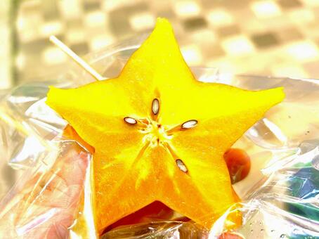 スターフルーツの写真素材 スターフルーツ,フルーツ,果物の写真素材