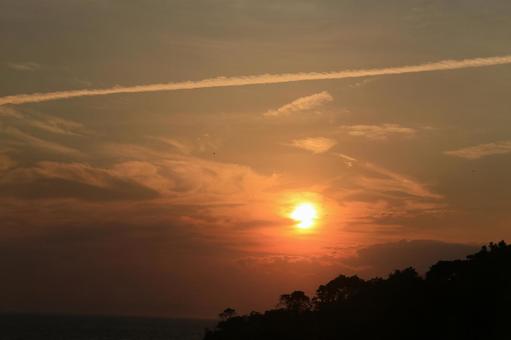 A wonderful evening view of Dogashima from the hot spring town, JPG A wonderful evening view of Dogashima from the hot spring town, JPG