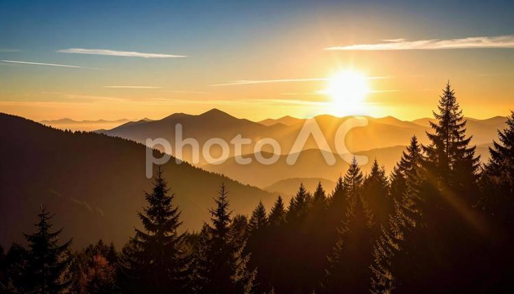 山と木のシルエット 山,自然,森の写真素材