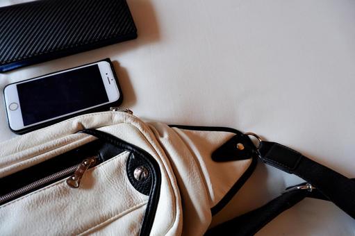 Diagonal bag What to bring, JPG Diagonal bag What to bring, JPG