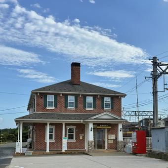 東藤原駅 東藤原駅,駅舎,駅の写真素材