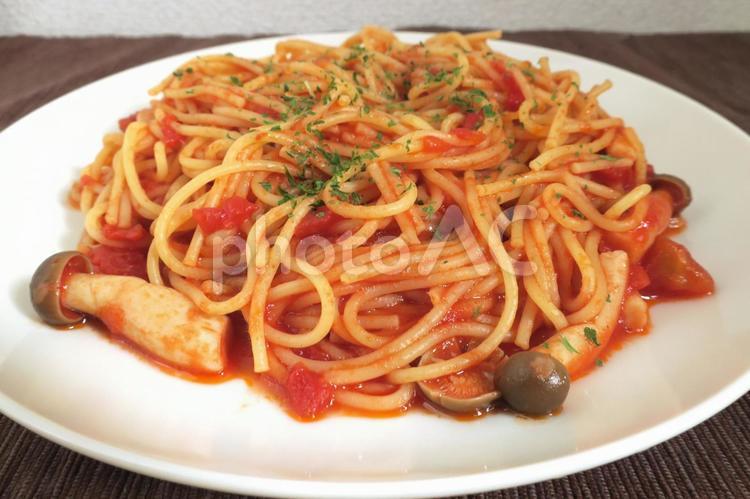トマトとしめじのパスタ パスタ,スパゲティ,イタリアンの写真素材