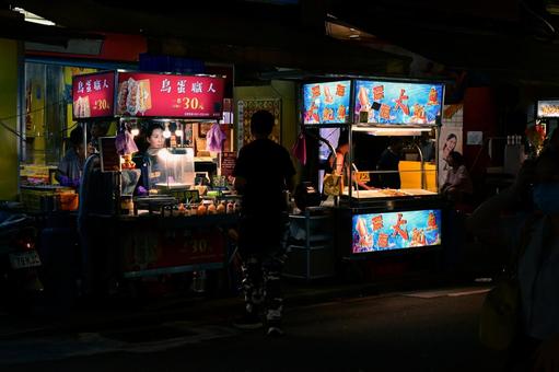 台湾・台北 艋舺夜市(広州街夜市) 台湾・台北 艋舺夜市(広州街夜市)の写真