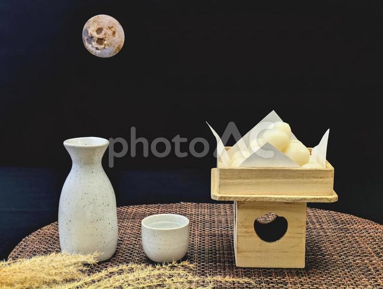 秋イメージ（お月見）4 秋,お月見,中秋の名月の写真素材