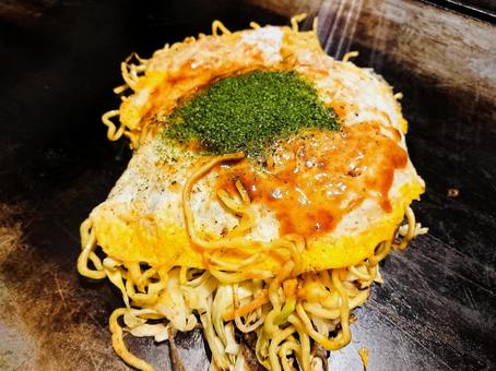お好み焼き お好み焼き 食事,鉄板焼き,お好み焼きの写真素材