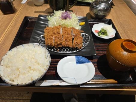とんかつ定食 とんかつ,昼食,味噌汁の写真素材