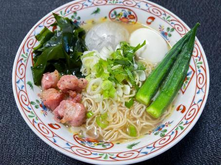 冷やしラーメン 冷やしラーメン 冷やしラーメン,ラーメン,季節料理の写真素材