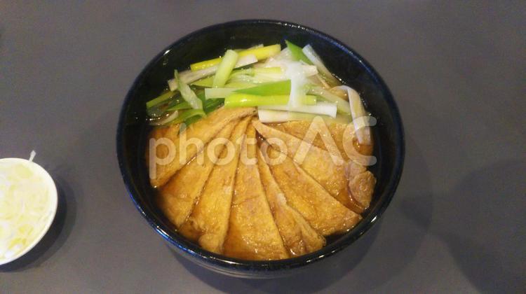 たっぷりきつねそば グルメ,食べ物,食物の写真素材