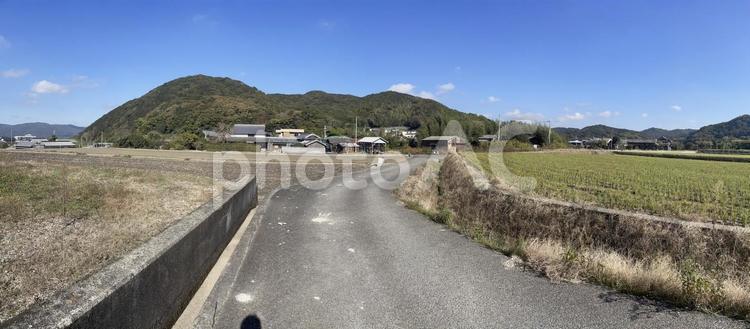 とある田舎の風景 自然,風景,山の写真素材