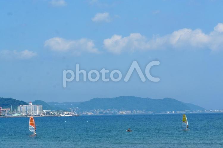 初夏の鎌倉の海 ビーチ,鎌倉,鎌倉海浜公園の写真素材