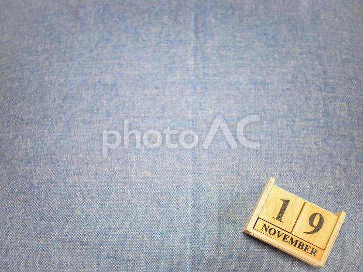 素材（日付11月19日） 水色,11月19日,日付の写真素材