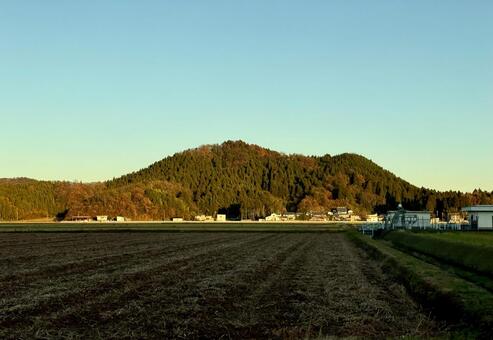 福井県　冬の夕暮れの景色　畑 福井県,冬,景色の写真素材